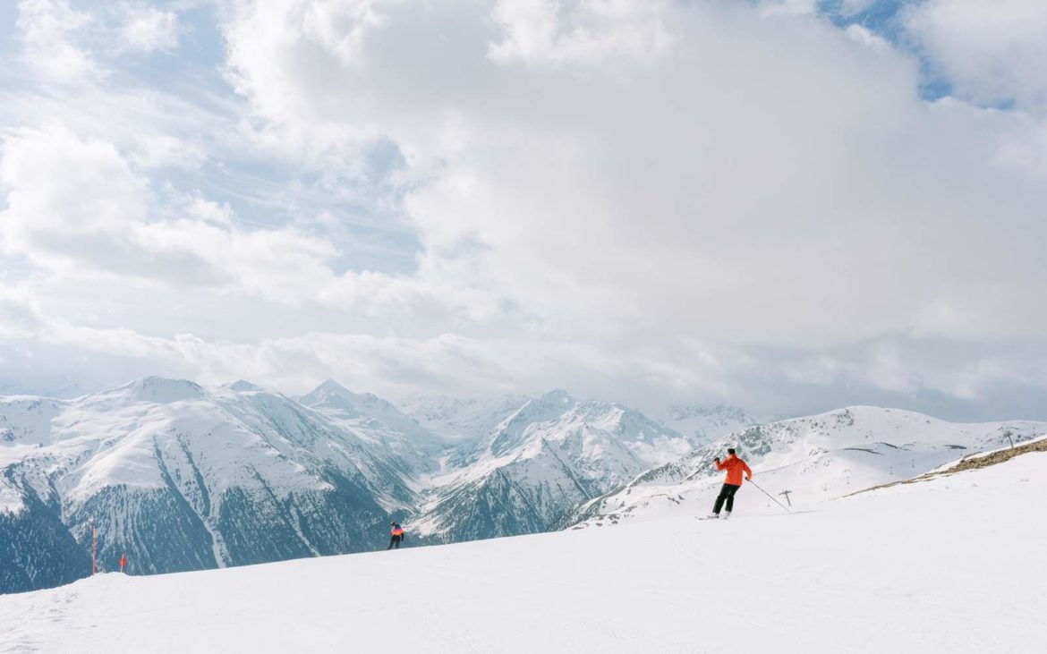 Sezon na narty w pełni – odwiedź serwis narciarski!